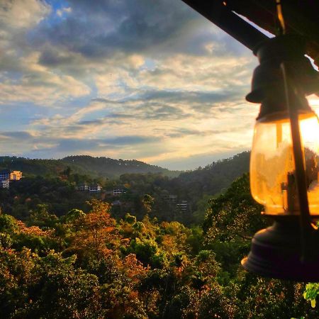 The Wild Trails Clarks Exotica , Munnar Hotel ภายนอก รูปภาพ