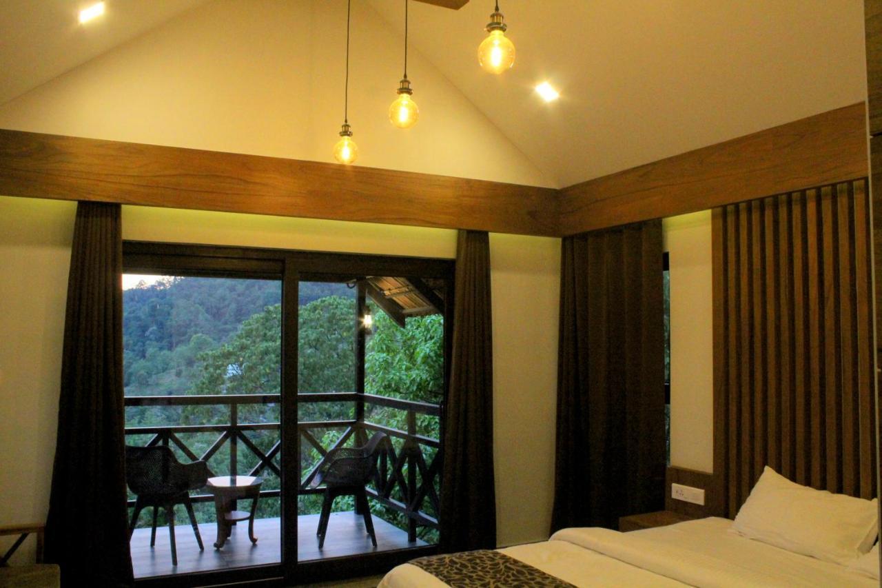 The Wild Trails Clarks Exotica , Munnar Hotel ภายนอก รูปภาพ