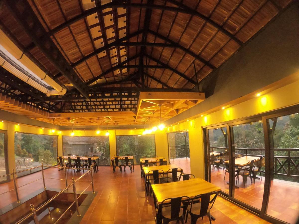 The Wild Trails Clarks Exotica , Munnar Hotel ภายนอก รูปภาพ