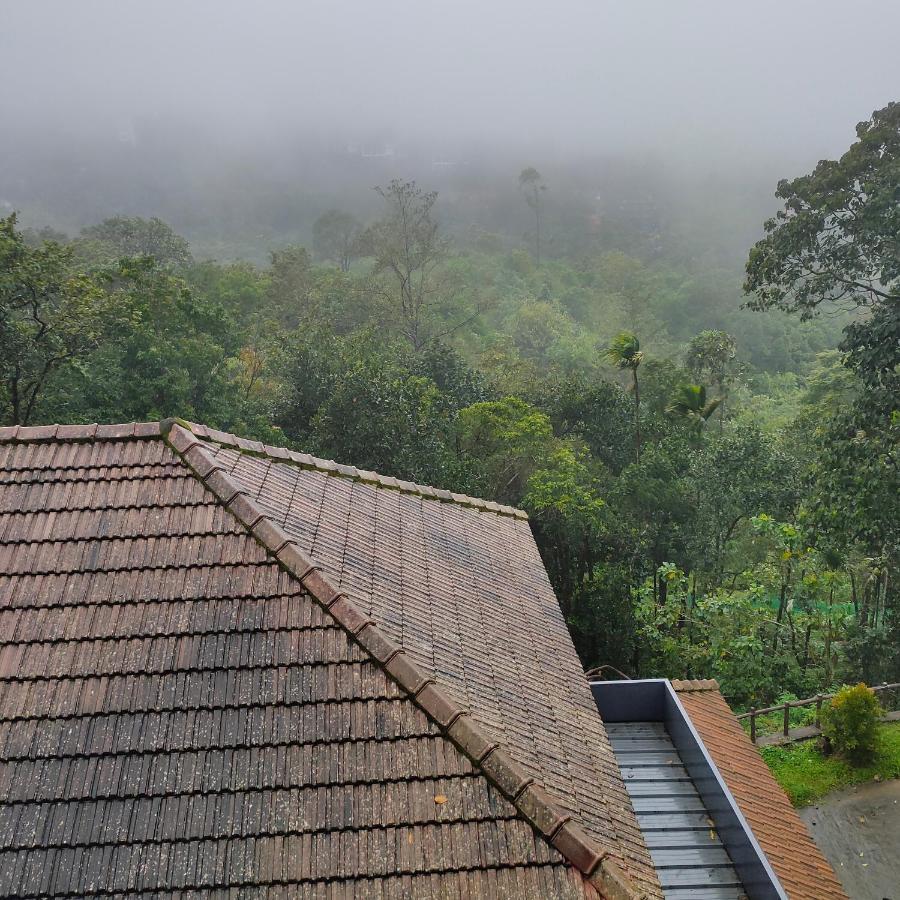 The Wild Trails Clarks Exotica , Munnar Hotel ภายนอก รูปภาพ